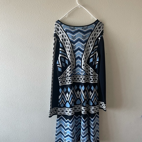 Multi colored dress - Picture 2 of 2